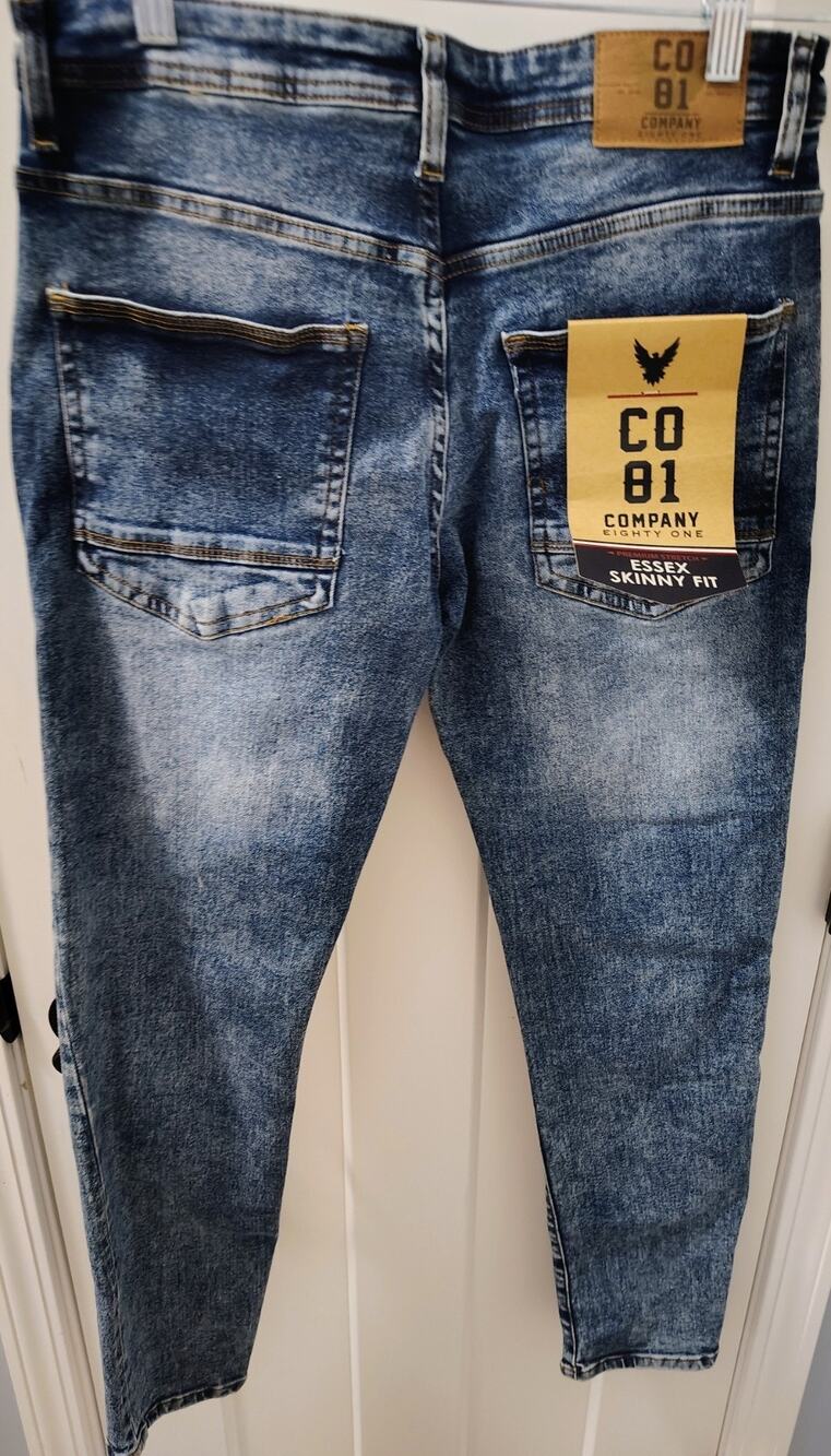 Company 81 Skinny Jeans NWT 36x32 MSRP $62